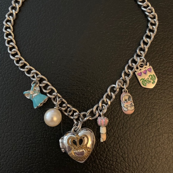 Jewelry - juicy couture toggle necklace with charms